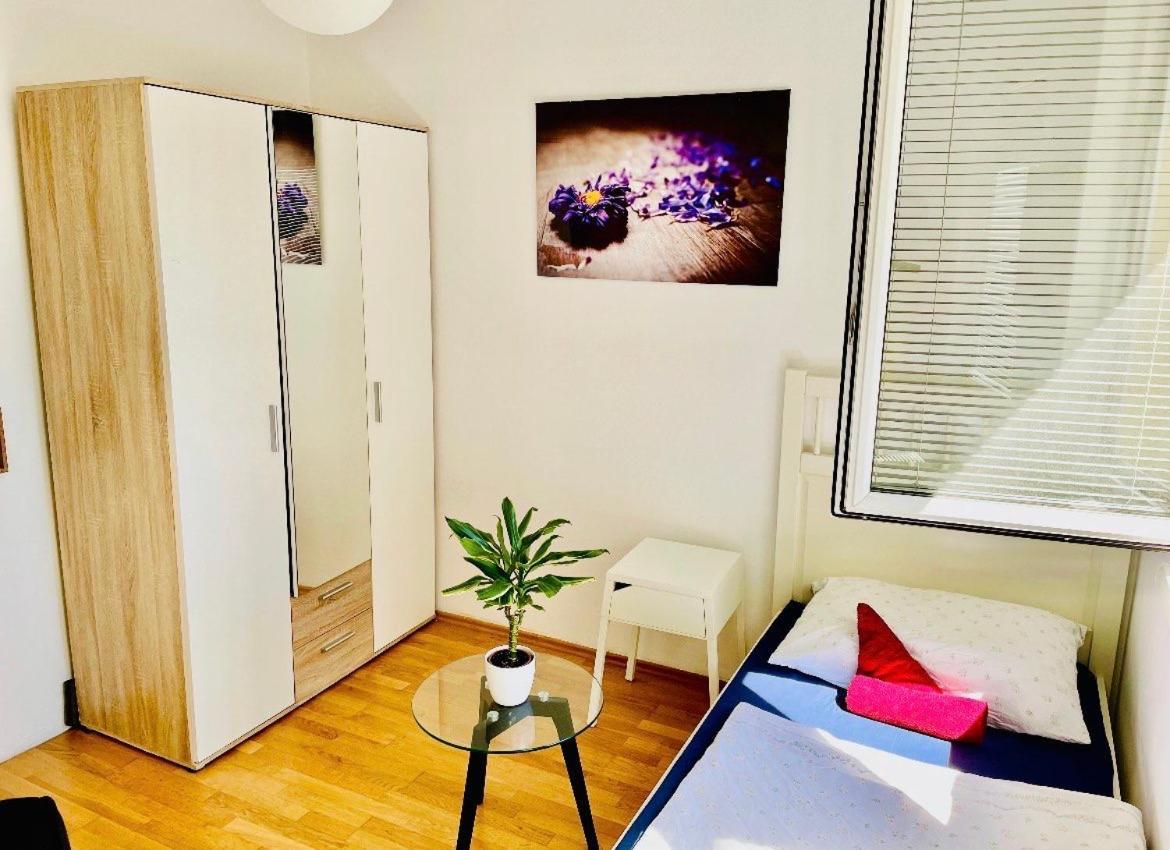 Karlsrooms Viena Exterior foto